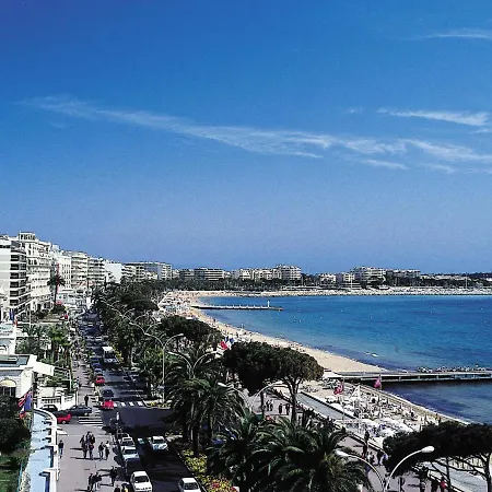 Apartment Le Tivoli By Interhome